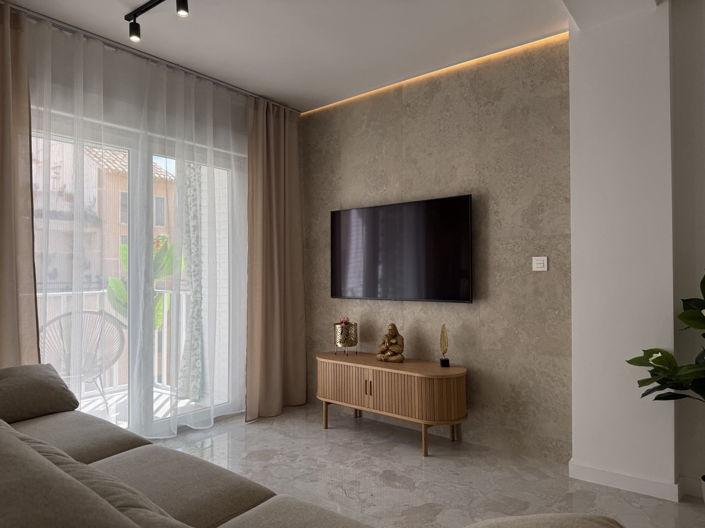 Image No.11-3 Bed Apartment for sale