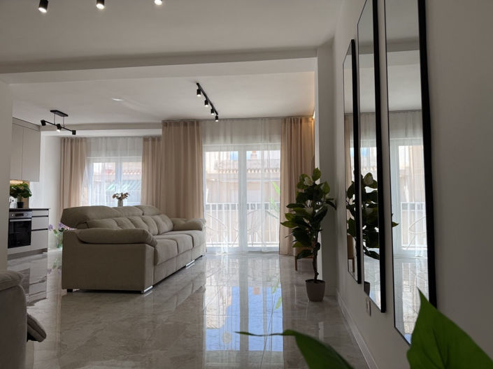 Image No.23-3 Bed Apartment for sale