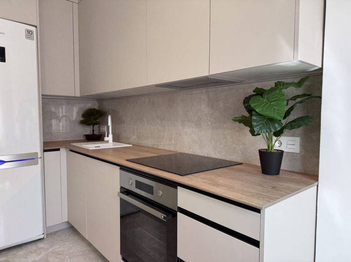 Image No.9-3 Bed Apartment for sale