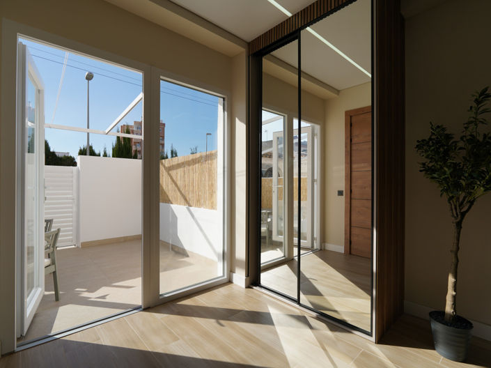 Image No.10-2 Bed Townhouse for sale