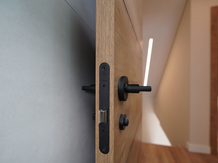 Image No.26-2 Bed Townhouse for sale