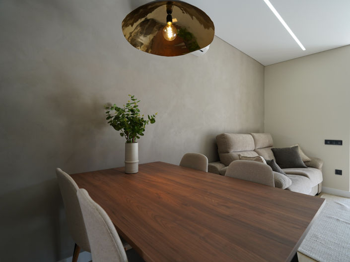 Image No.32-2 Bed Townhouse for sale