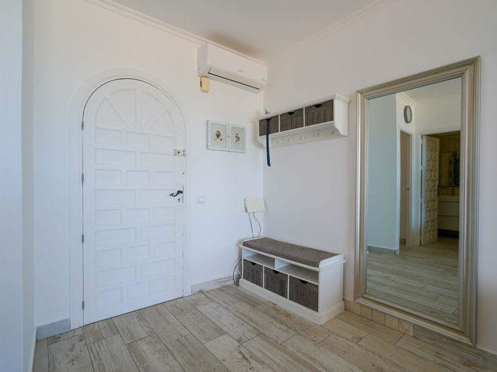 Image No.15-2 Bed Apartment for sale