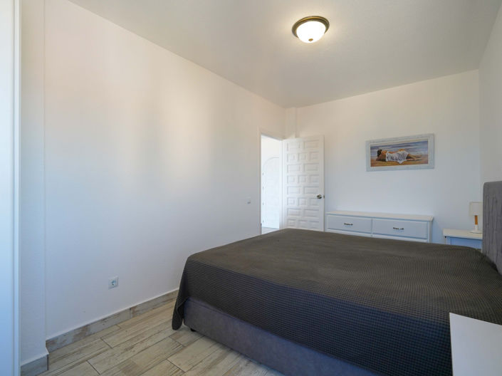 Image No.23-2 Bed Apartment for sale