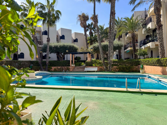 Image No.8-2 Bed Apartment for sale