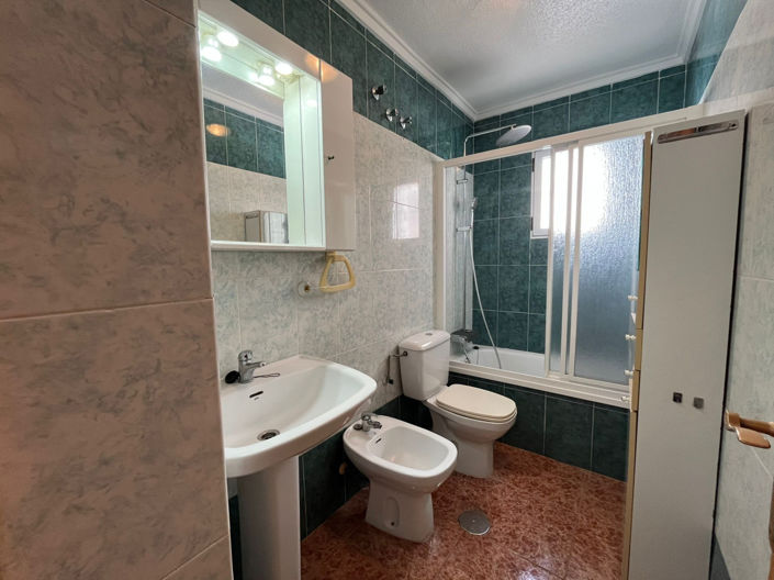 Image No.22-2 Bed Apartment for sale