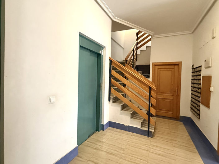 Image No.22-2 Bed Apartment for sale