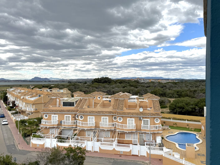 Image No.45-2 Bed Apartment for sale