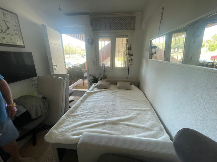 Image No.3-Villa de 1 chambre à vendre à Guardamar del Segura