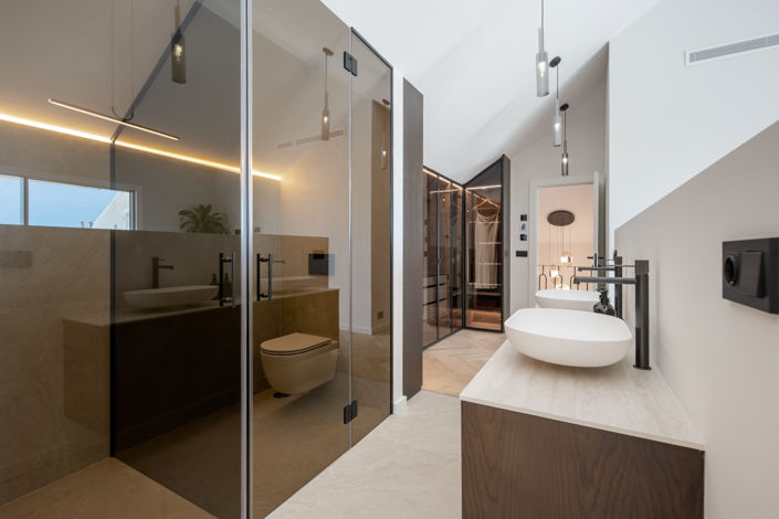 Image No.30-3 Bed Property for sale
