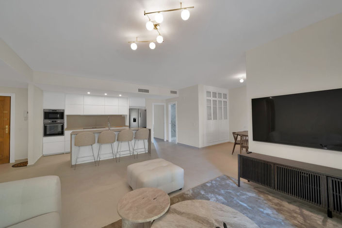 Image No.3-4 Bed Apartment for sale