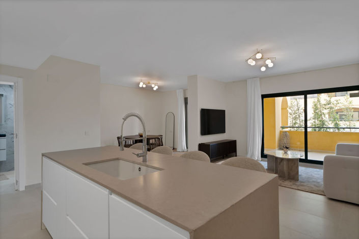Image No.36-4 Bed Apartment for sale