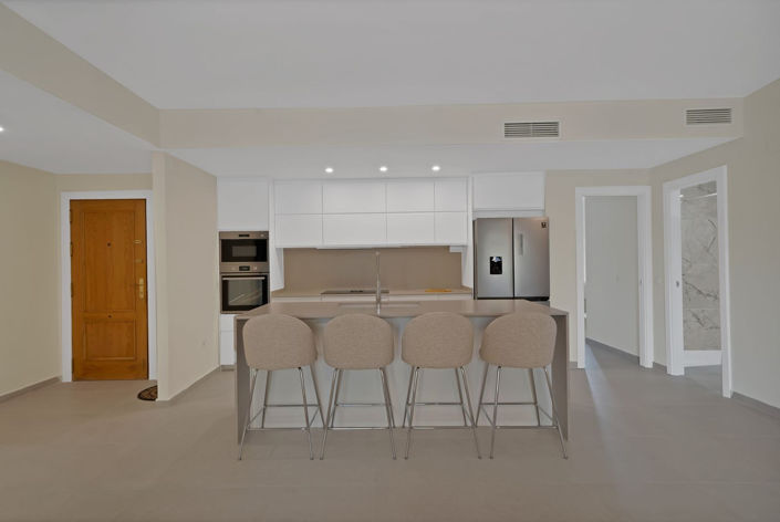 Image No.42-4 Bed Apartment for sale
