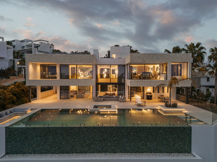 Image No.26-4 Bed Villa for sale
