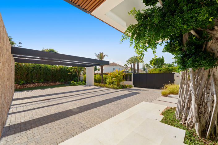 Image No.31-6 Bed Villa for sale
