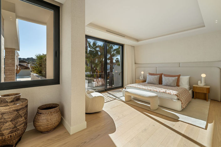 Image No.38-6 Bed Villa for sale