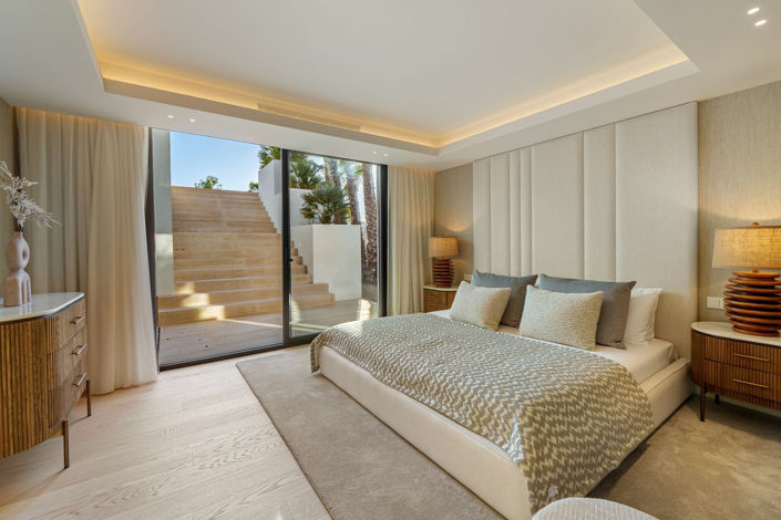 Image No.41-6 Bed Villa for sale