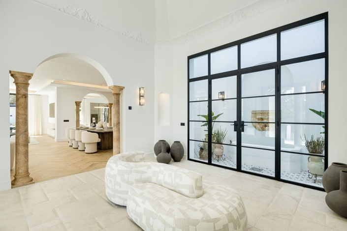 Image No.40-5 Bed Villa for sale