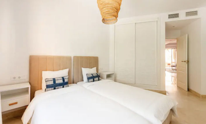 Image No.22-2 Bed Apartment for sale