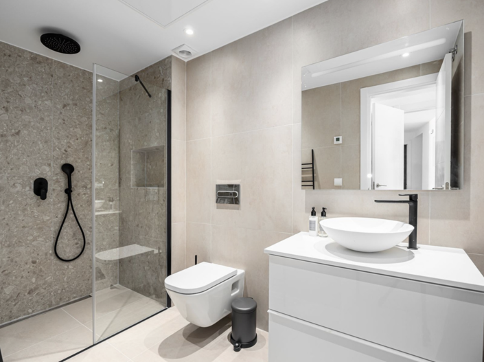 Image No.11-2 Bed Apartment for sale