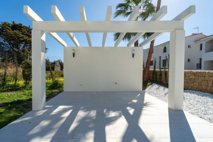 Image No.12-4 Bed Villa for sale