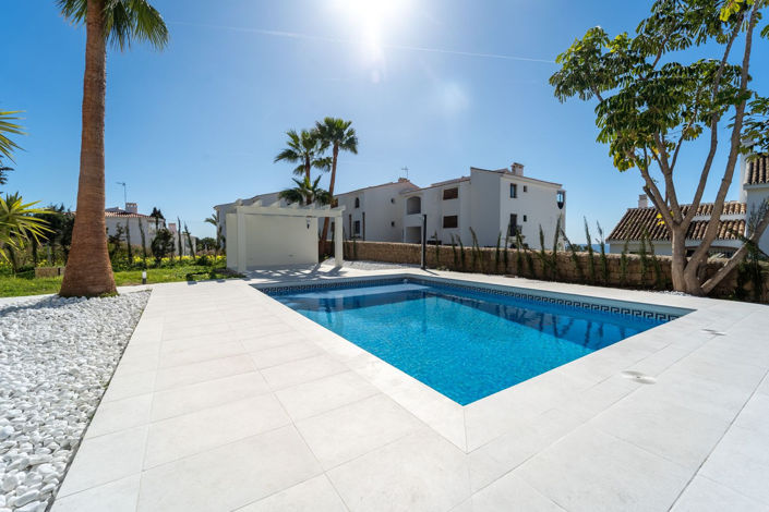 Image No.9-4 Bed Villa for sale