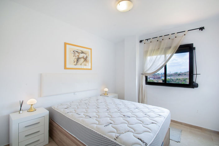 Image No.11-3 Bed Apartment for sale