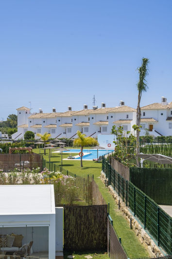 Image No.8-Villa de 4 chambres à vendre à Estepona