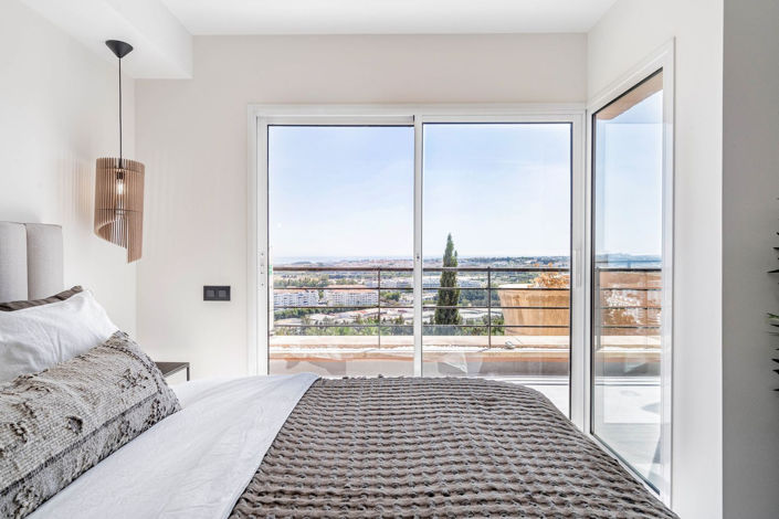 Image No.11-3 Bed Apartment for sale