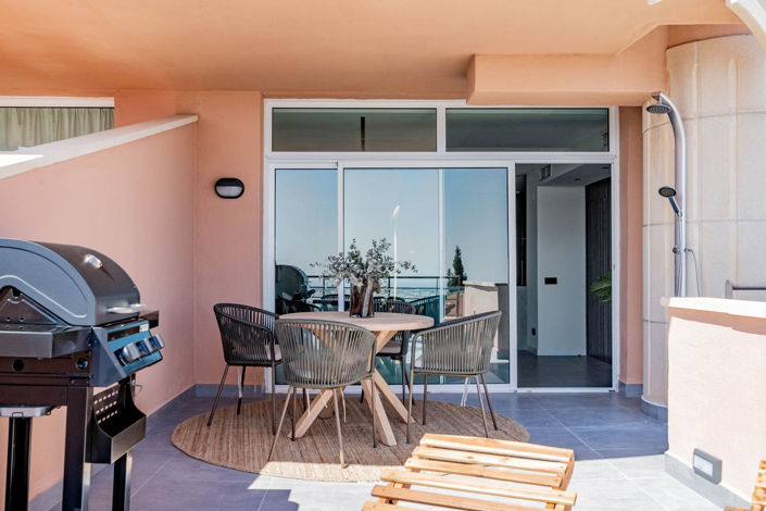 Image No.38-3 Bed Apartment for sale