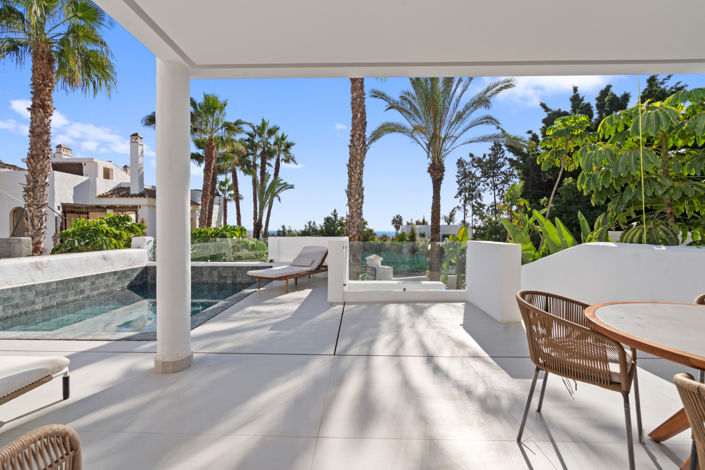 Image No.3-5 Bed Townhouse for sale
