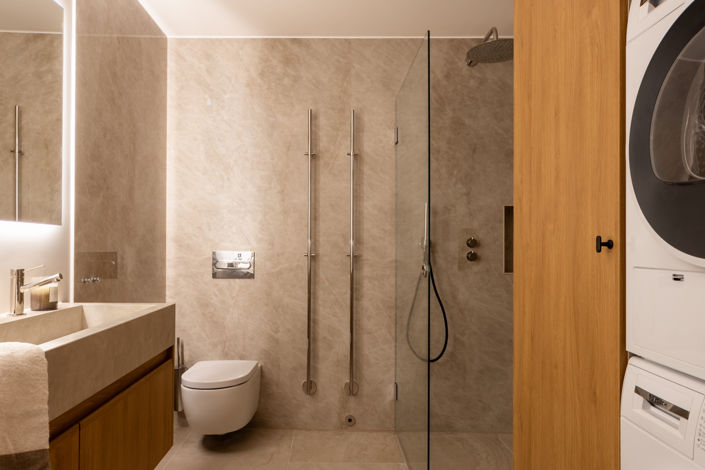 Image No.23-3 Bed Property for sale