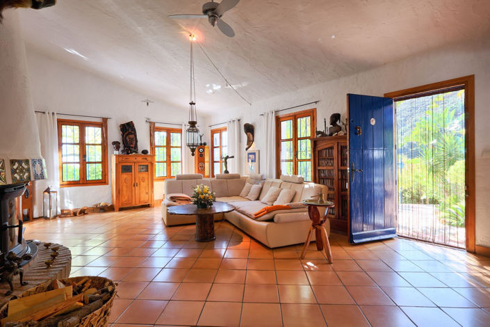 Image No.21-2 Bed Villa for sale