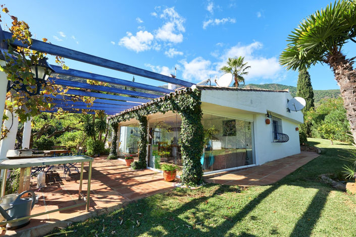 Image No.9-2 Bed Villa for sale