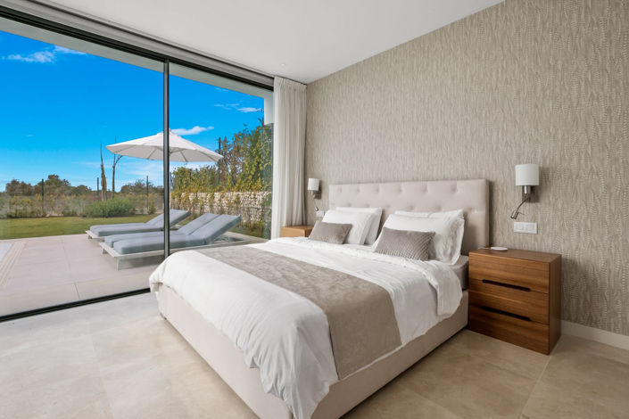 Image No.10-6 Bed Villa for sale