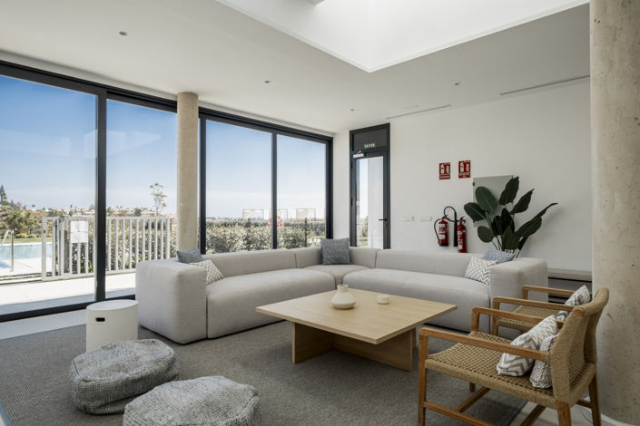 Image No.42-4 Bed Property for sale