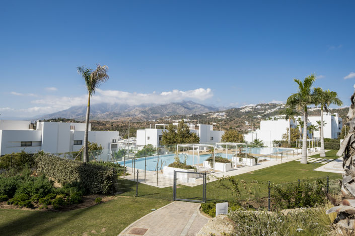 Image No.45-4 Bed Property for sale