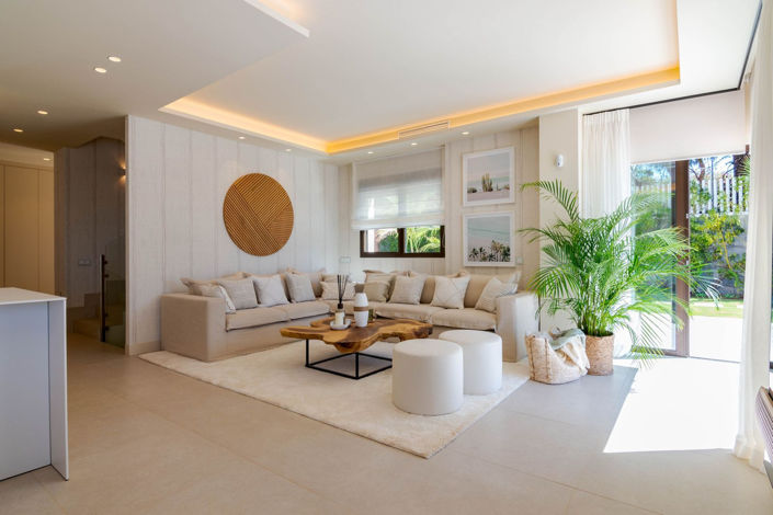 Image No.4-3 Bed Property for sale