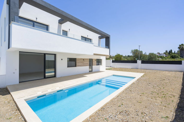 Image No.26-4 Bed Villa for sale