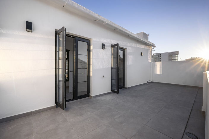 Image No.32-3 Bed Townhouse for sale
