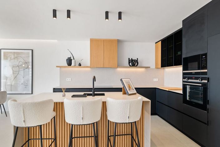 Image No.37-4 Bed Apartment for sale
