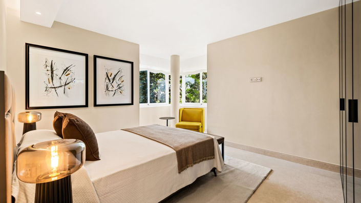 Image No.21-3 Bed Apartment for sale