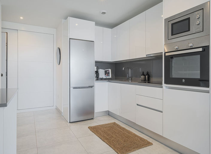 Image No.10-3 Bed Apartment for sale
