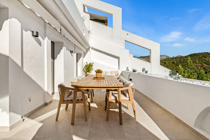 Image No.32-3 Bed Apartment for sale