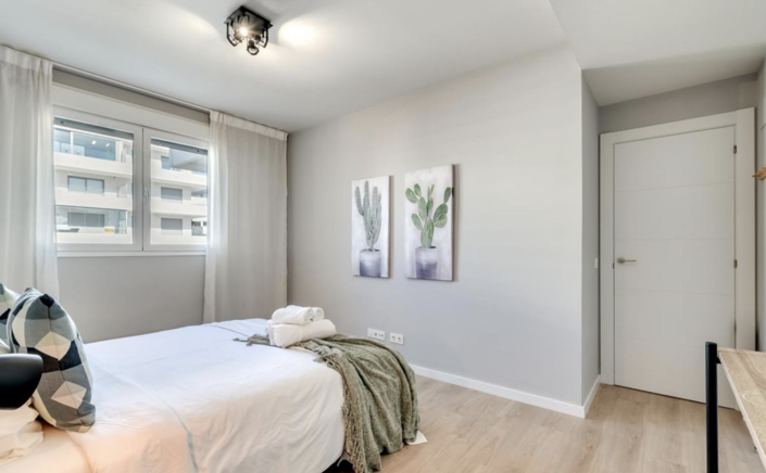 Image No.14-3 Bed Apartment for sale