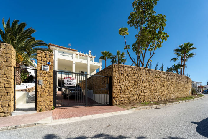 Image No.19-4 Bed Villa for sale