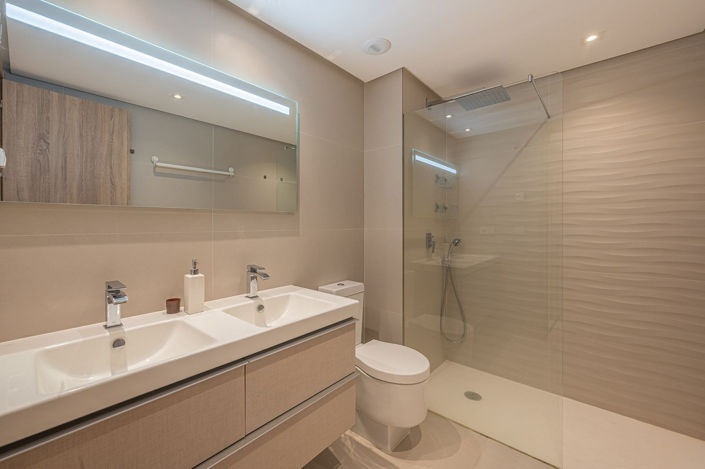 Image No.9-3 Bed Apartment for sale