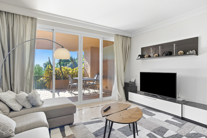 Image No.3-2 Bed Property for sale