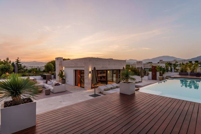 Image No.4-4 Bed Villa for sale