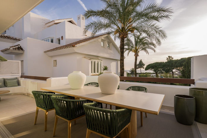 Image No.21-3 Bed Apartment for sale